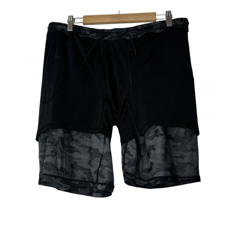 Lululemon Shorts 2XL Men's Pace Breaker Lined Camo Black Pockets Stretch - Picture 8 of 9